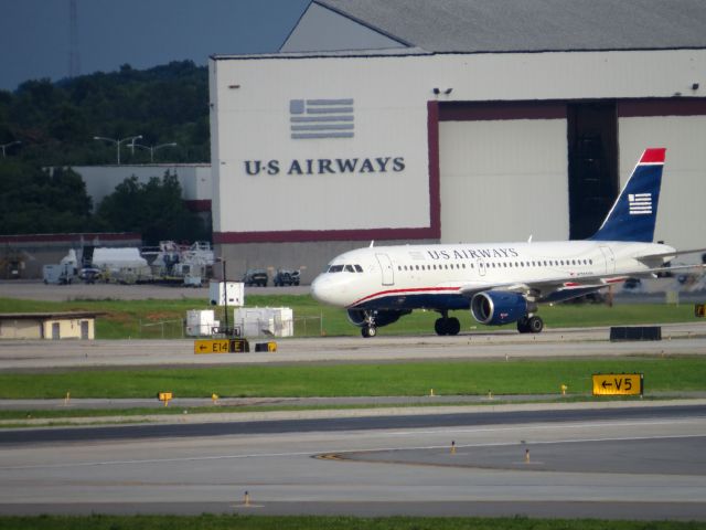 Airbus A319 (N741UW) - TAKEN JULY 1, 2013