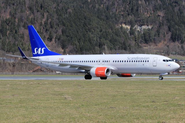 Boeing 737-800 (LN-RGC)