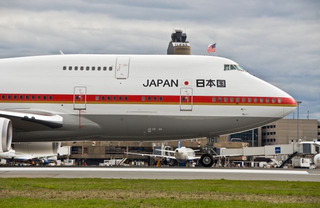 Boeing 747-400 (20-1101) - Welcome to Boston Logan