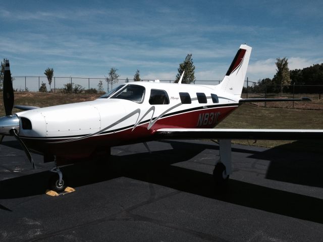 Piper Malibu Mirage (N831C)