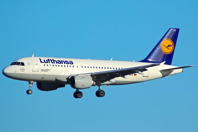 Airbus A319 (D-AILE)