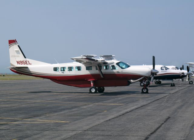 Cessna Caravan (N95EL)