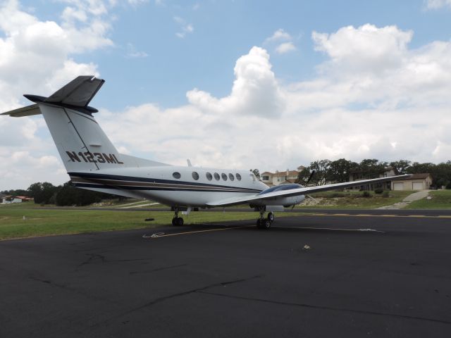 Beechcraft Super King Air 200 (N123ML) - N123ml parked at lakeway airpark