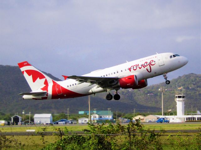 Airbus A319 (C-FYJE)