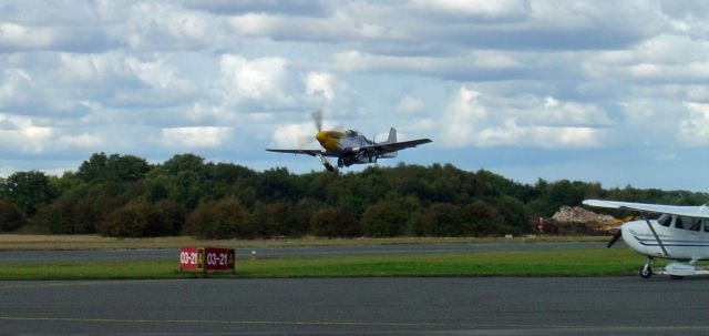 — — - Retford Flyin August 2011