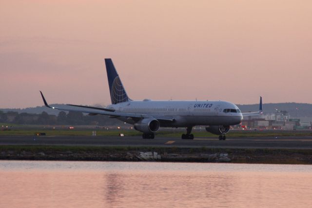 Boeing 757-200 (N19117)