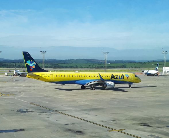 Embraer ERJ-190 (PR-AUA)