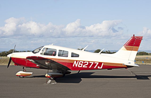 Piper Cherokee (N6277J)