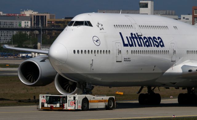 BOEING 747-8 (D-ABYN)