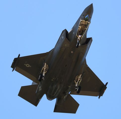 Lockheed F-35C —