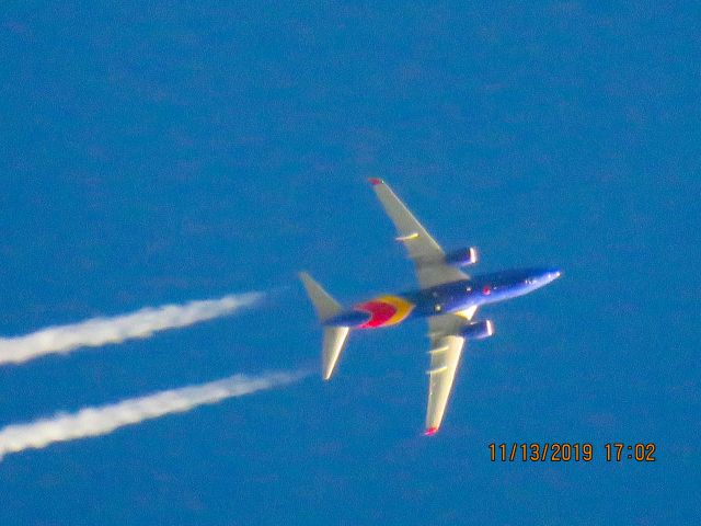 Boeing 737-700 (N7849A)