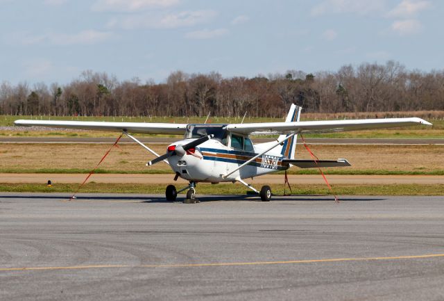 Cessna Skyhawk (N6579K)