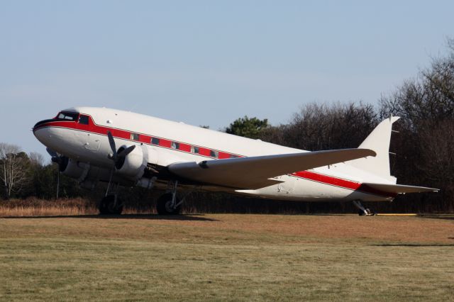 Douglas DC-3 (N137PB) - This DC3 (N137PB) that was previously in Eastern Express colors at Cape Cod Airfield has been repainted in Provincetown Boston Airline (PBA) livery but will reportedly not carry titles. The rear rudder is missing as it is currently in maintenance and may also be painted with a couple of stripes the way the old PBA colors showed.