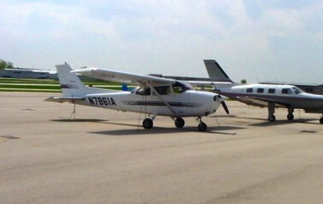 Cessna Skyhawk (N7861A)