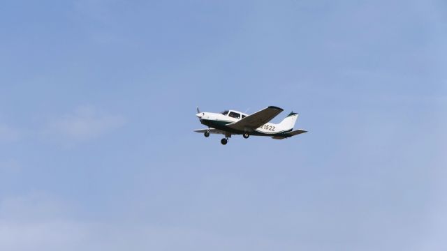 Piper Cherokee Arrow (N2152Z)