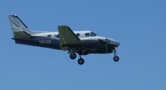 Beechcraft King Air 90 (N612F) - On final is this 1989 Beechcraft King Air C90A from the Summer of 2020.