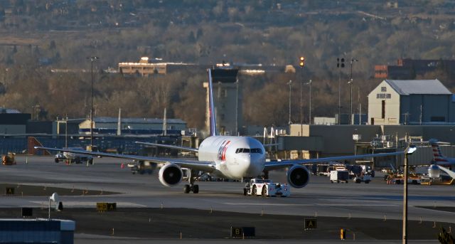 BOEING 767-300 (N141FE) - "Maddox Ace" is coming off the bar after being pushed back from the cargo ramp on to Alpha for a sunrise hour departure to KMEM.