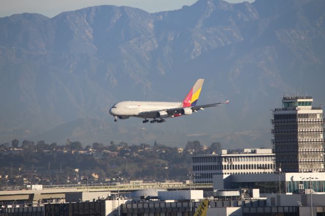 Airbus A380-800 (HL7640)