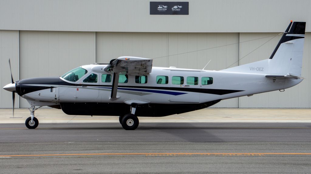 Cessna Caravan (VH-OEZ)