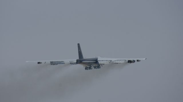 Boeing B-52 Stratofortress —