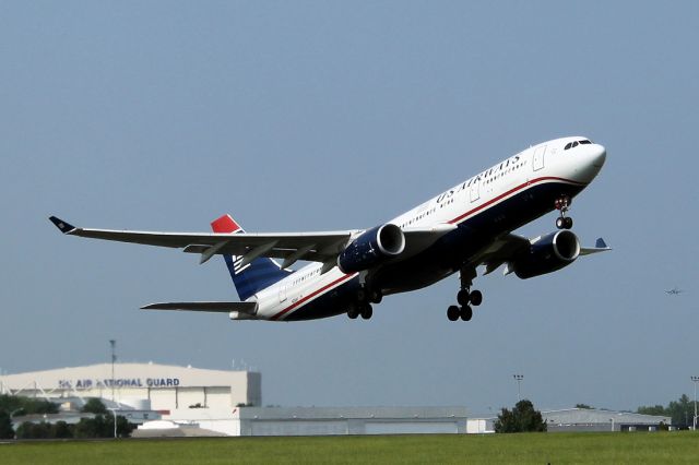 Airbus A330-200 (N281AY) - Afternoon departure for France from Charlotte, North Carolina USA