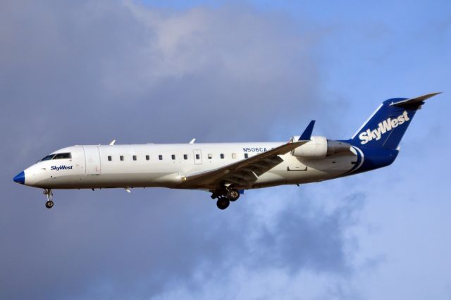 Canadair Regional Jet CRJ-200 (N506CA)