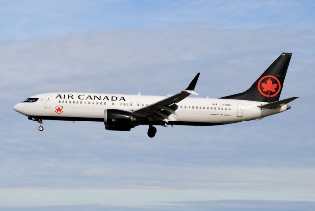Boeing 737 MAX 8 (C-FSDQ) - MAX'ed out, eh?