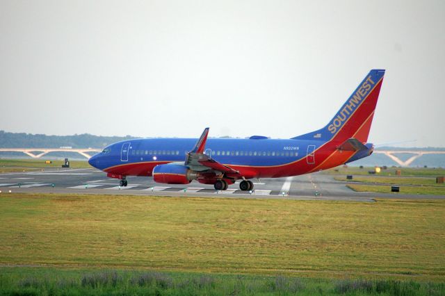 Boeing 737-700 (N922WN) - 3 August 2015 - Lining up for takeoff