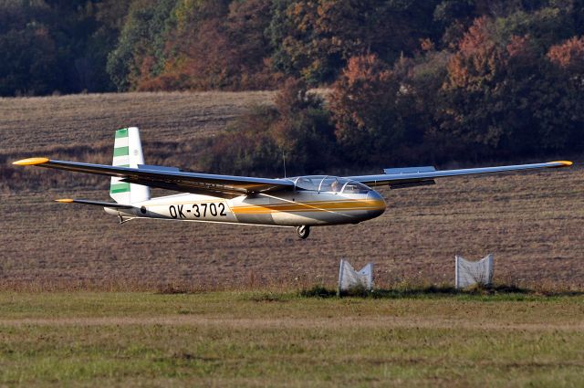 CSA3702 — - L-13A Blanik, Aeroklub Beroun (Sep 2009)