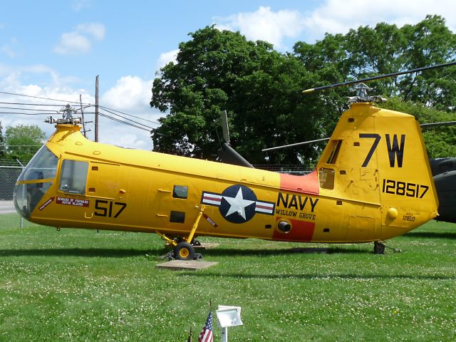 12-8571 — - 6-6-2009: Willow Grove air museum