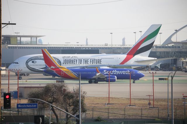 Airbus A380-800 (A6-EVK)