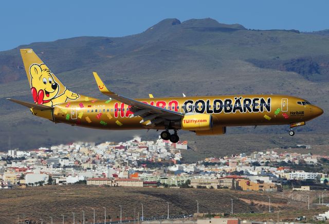 Boeing 737-800 (D-ATUD) - February, 2012.