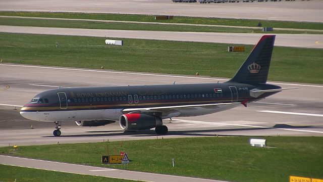 Airbus A320 (JY-AYR) - "Petra" arriving from Queen Alia (Amman) holding short to cross runway