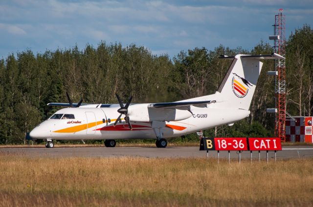 de Havilland Dash 8-100 (C-GUXF)