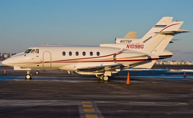 Hawker 800 (N109BG) - The golden hour on FlightAware.Com for only the 2nd upload ever of N109BG !