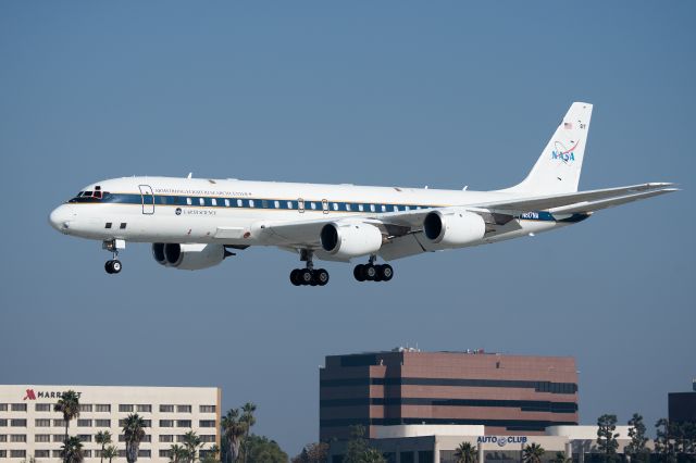 McDonnell Douglas DC-8-70 (N817NA) - NASA DC-8 arriving for the 11-5-2021 Long Beach Air Festival.