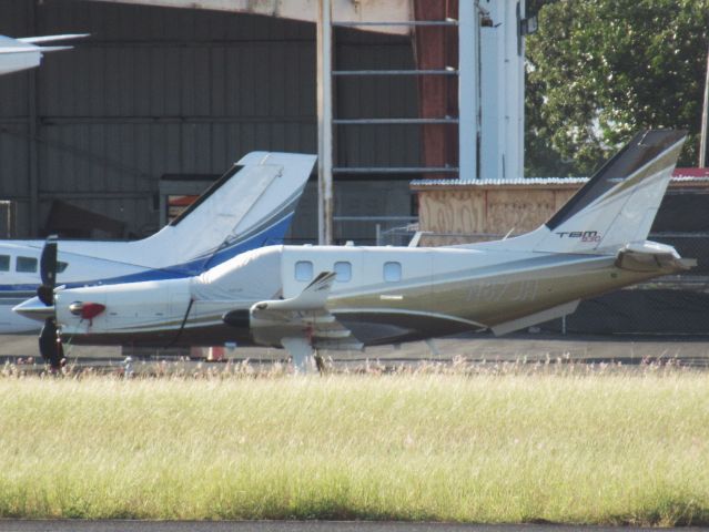 Socata TBM-700 (N87JH)