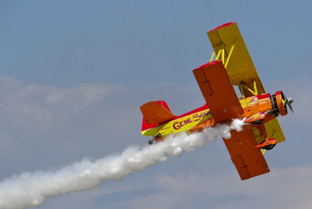 Grumman Super Ag-Cat (N7699) - Gene Soucy performing at Oshkosh AirVenture 2015!