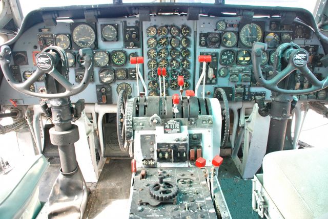 FAIRCHILD (1) Provider — - Front deck of the C123.  Very similar to 707?