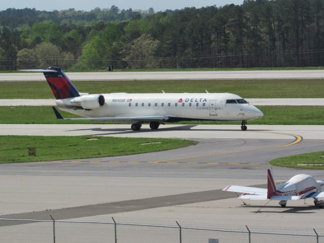 Canadair Regional Jet CRJ-200 (N8905F) - Delta Connection CRJ200! (4/2/16)