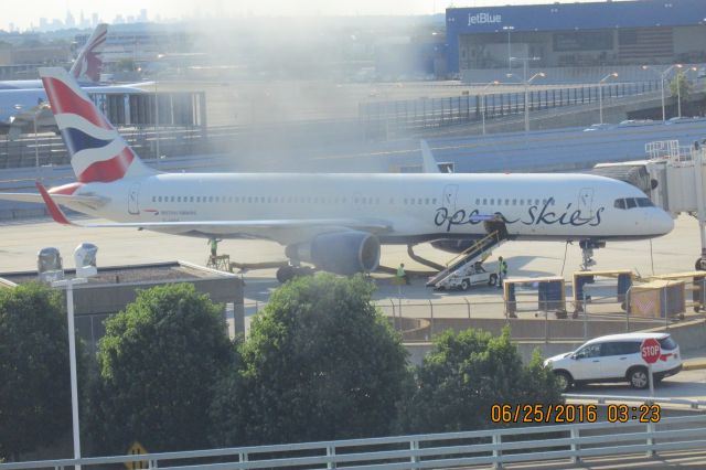 Boeing 757-200 (F-HAVI)