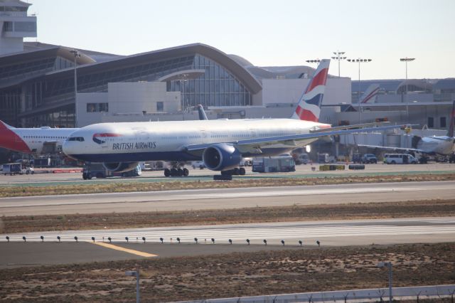 BOEING 777-300ER (G-STBD)