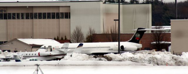 McDonnell Douglas MD-83 (N949NS)