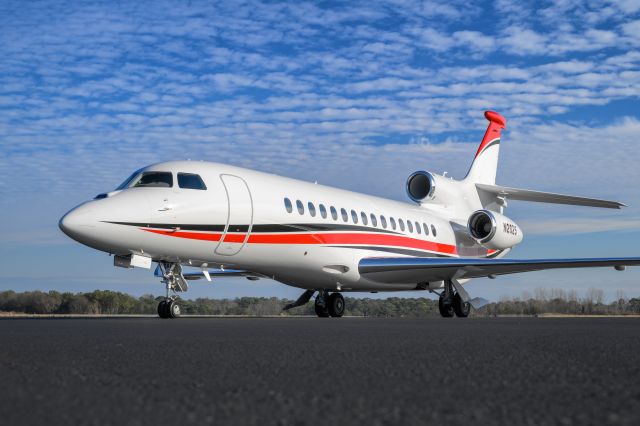 Dassault Falcon 8X (N2025)