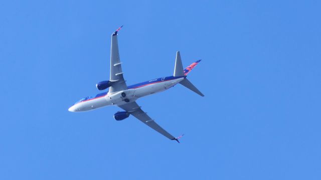 Boeing 737-800 (N809SY)