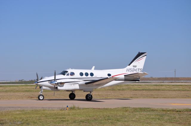 Beechcraft King Air 90 (N524TS)