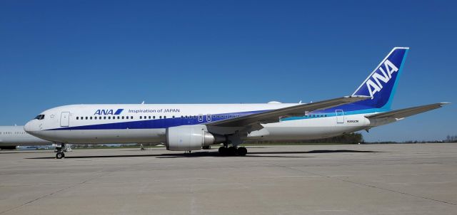 BOEING 767-300 (N391CM) - ANA pax aircraft about to be converted to a freighter.