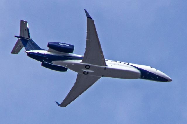 Embraer Legacy 600/650 (N810TD) - Subject aircraft, registered as a 2014 EMBRAER EMB-135BJ, photographed on 10-Feb-2019 at 1817HrsEST over Northern New Jersey enroute to Teterboro, NJ, (TEB,KTEB), from Charlottesville, NC (CHO,KCHO).