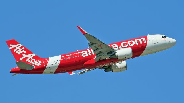 Airbus A320 (PK-AZE) - Airbus A320-216. Air Asia PK-AZE departed runway 24 YPPH, 130919.