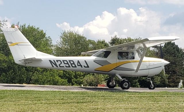 Cessna Commuter (N2984J) - Cessna 150G departing runway 21 at Weltzien Field - Summer 2020